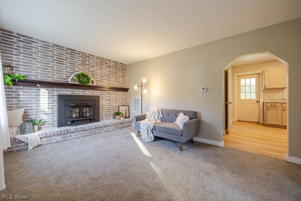 2239 Lake Road Akron OH 44312