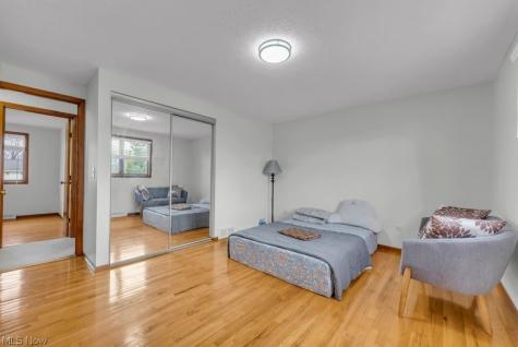 462 Waterbury Drive Eastlake OH 44095