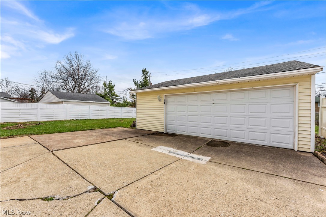 462 Waterbury Drive Eastlake OH 44095