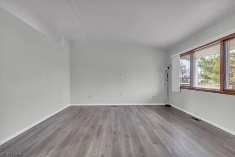 462 Waterbury Drive Eastlake OH 44095