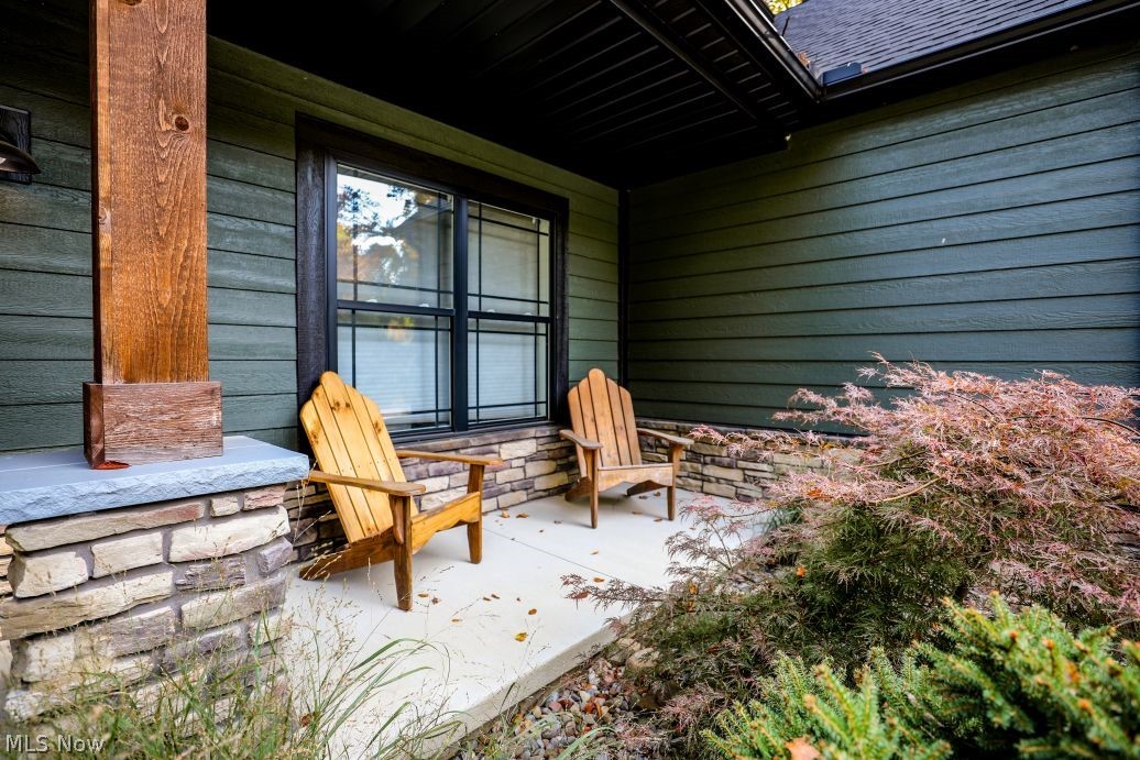 1105 Woodbend Road Ravenna OH 44266