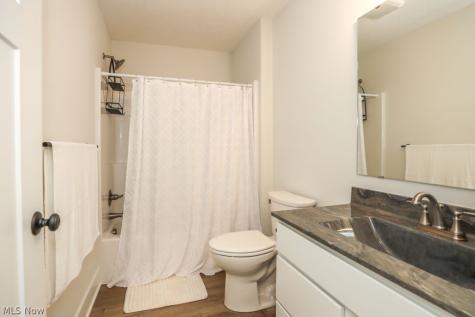 1105 Woodbend Road Ravenna OH 44266
