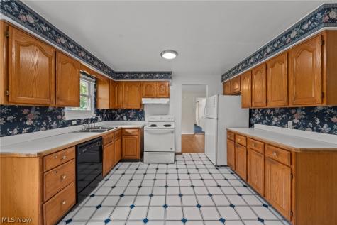 7110 Dunham Road Walton Hills OH 44146