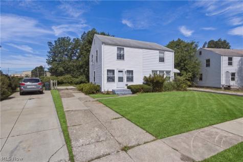 1464 E 248th Street Euclid OH 44117
