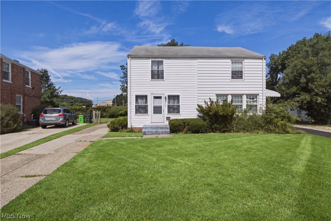 1464 E 248th Street Euclid OH 44117