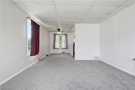 1464 E 248th Street Euclid OH 44117