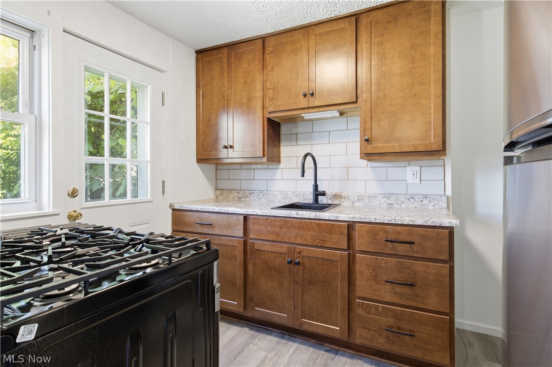 1464 E 248th Street Euclid OH 44117