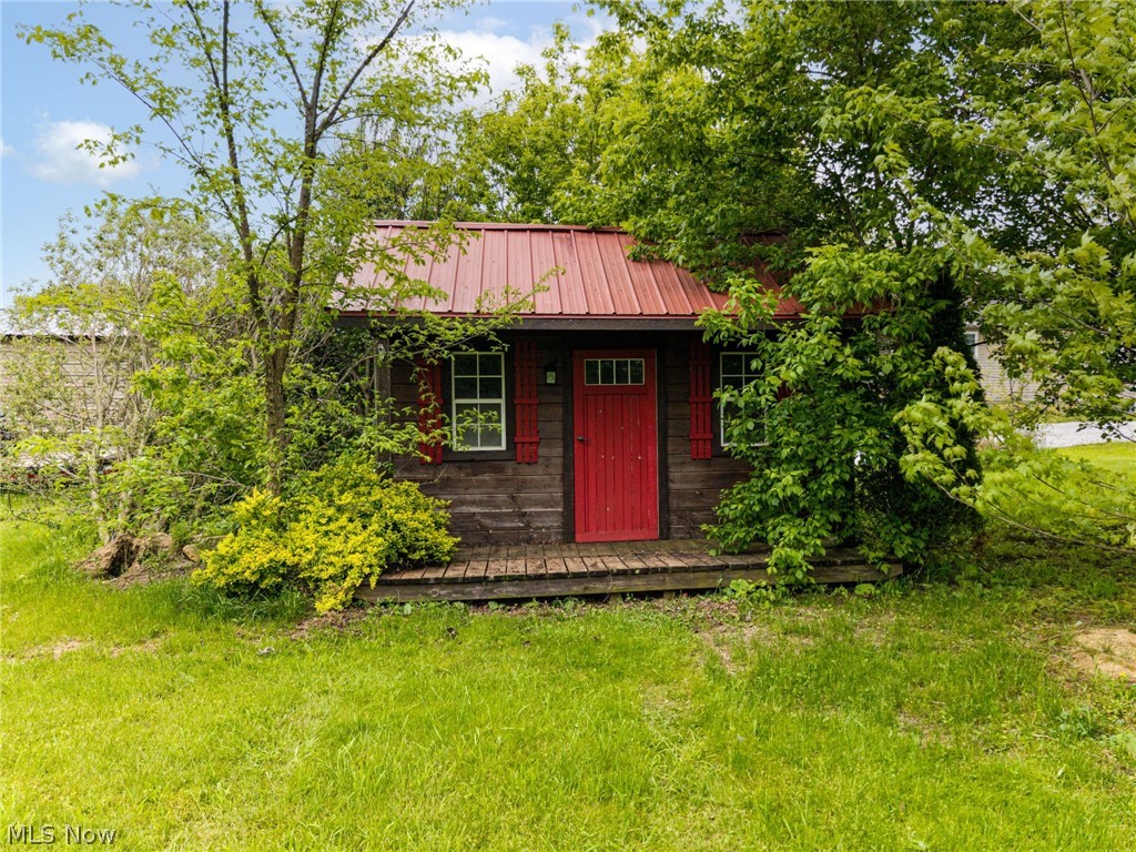 12883 Patterson Road North Lawrence OH 44666