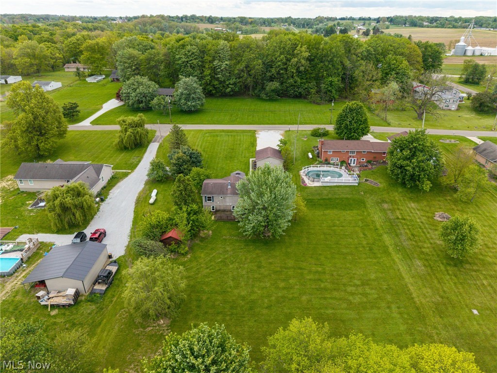 12883 Patterson Road North Lawrence OH 44666