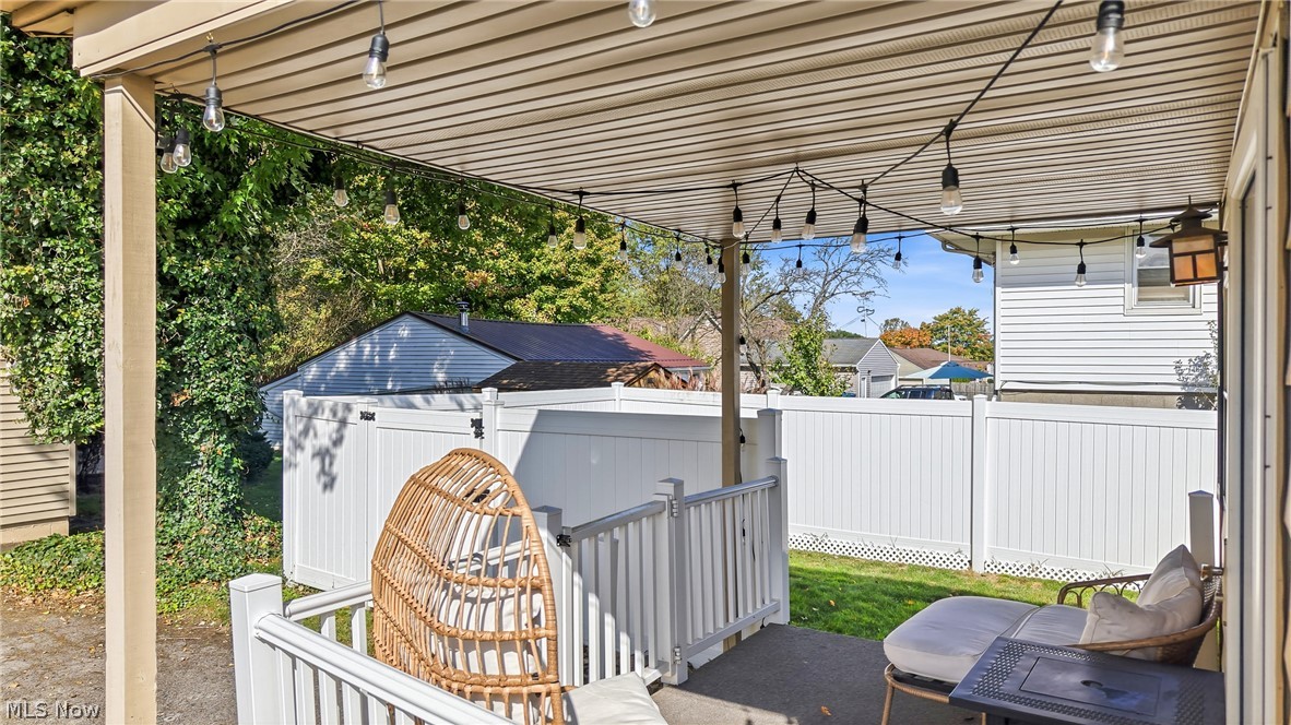 332 Caroline Avenue Hubbard OH 44425