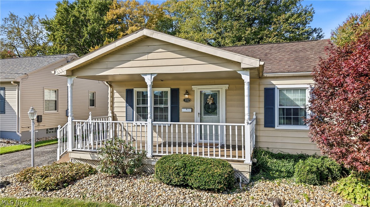 332 Caroline Avenue Hubbard OH 44425