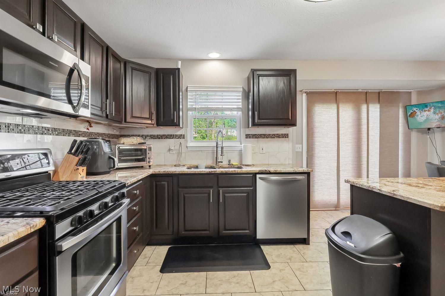 10120 Gloucester Road Streetsboro OH 44241