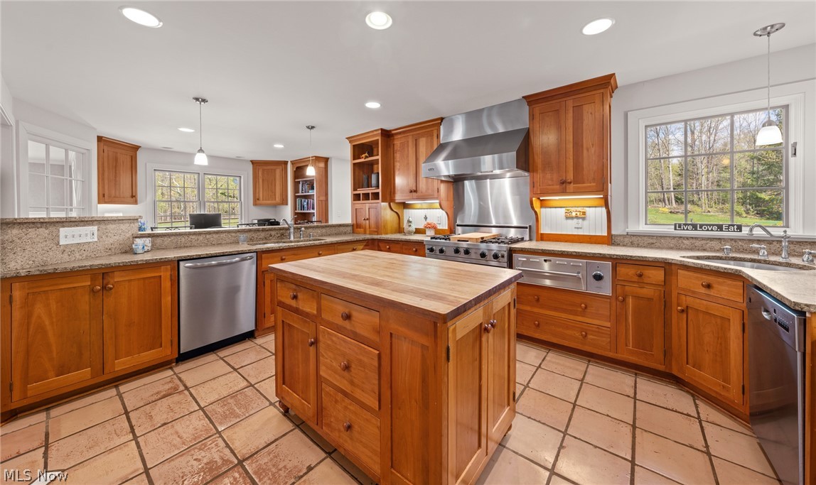 329 Timberidge Trail Gates Mills OH 44040