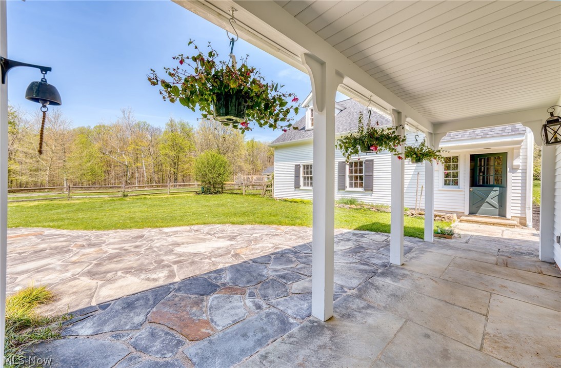329 Timberidge Trail Gates Mills OH 44040