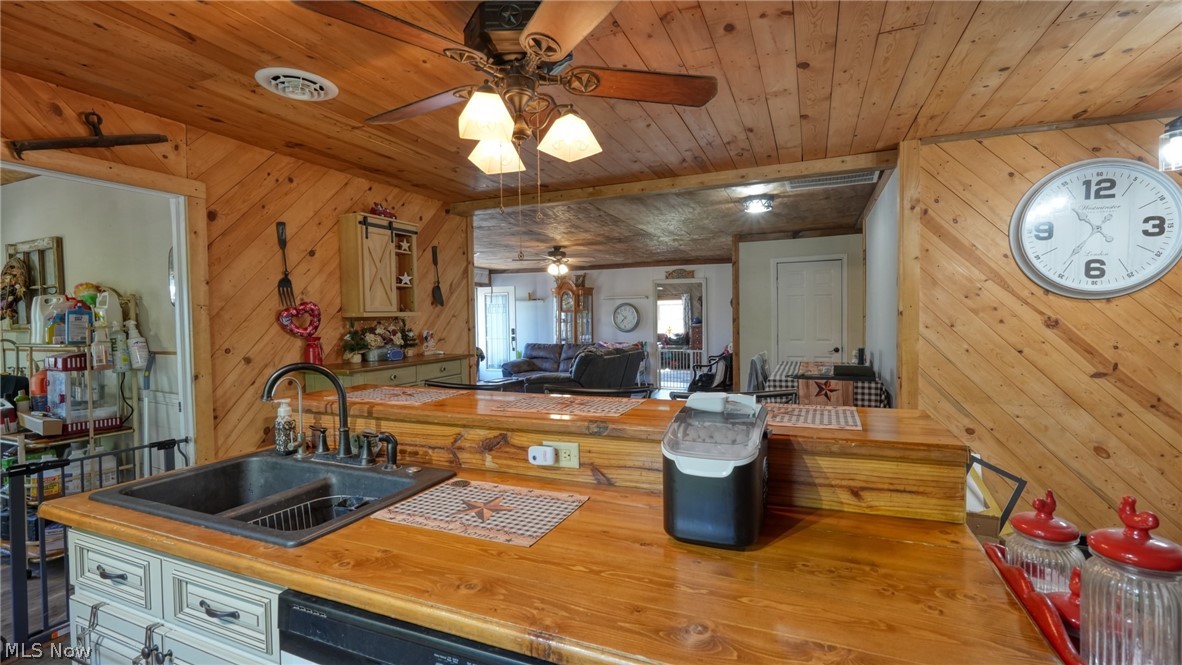 70535 Hopewell Road Cambridge OH 43725