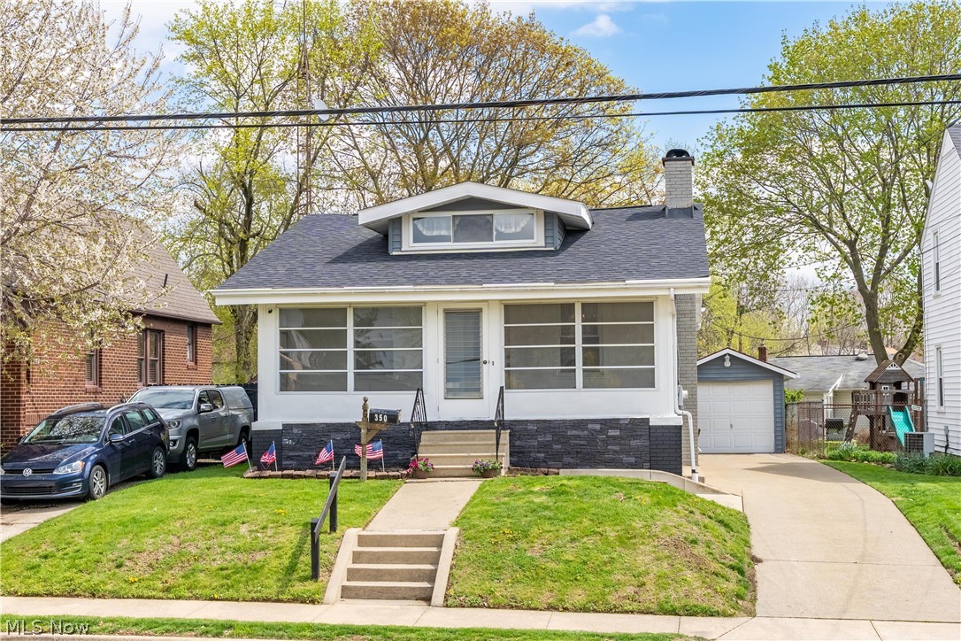 350 Lindy Lane Avenue NW North Canton OH 44720