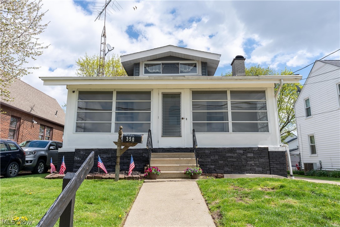 350 Lindy Lane Avenue NW North Canton OH 44720