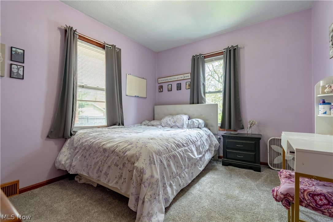 350 Lindy Lane Avenue NW North Canton OH 44720