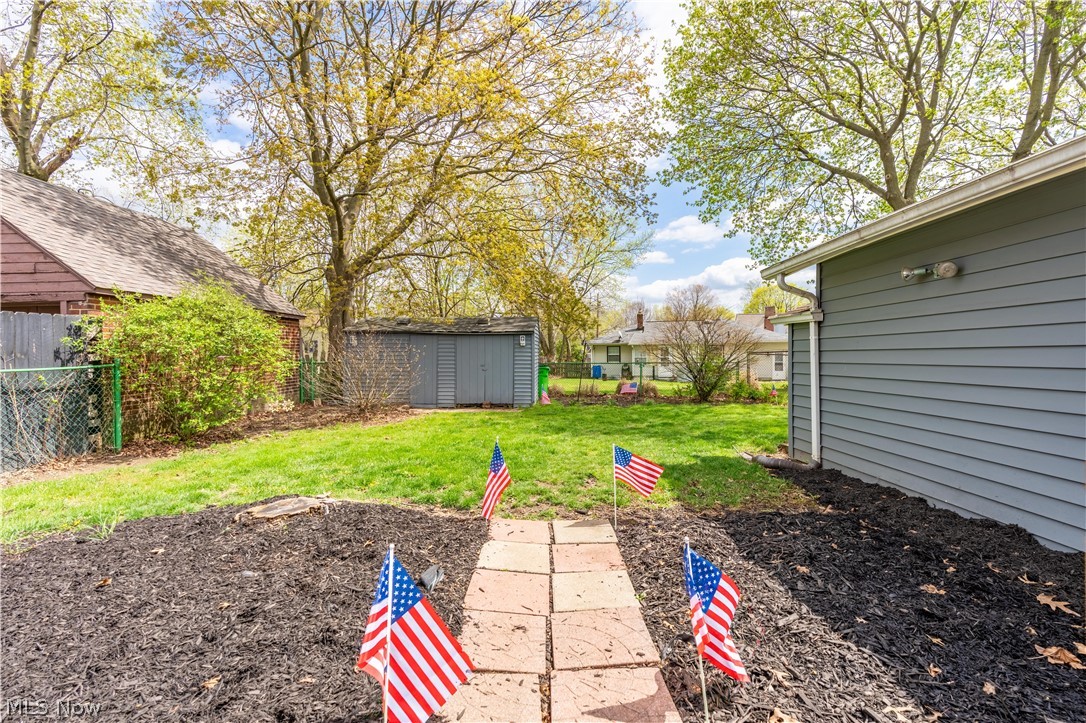 350 Lindy Lane Avenue NW North Canton OH 44720