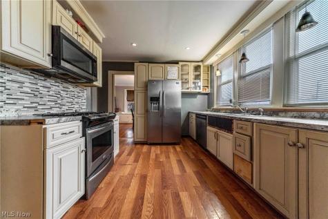 20303 Lake Shore Boulevard Euclid OH 44123