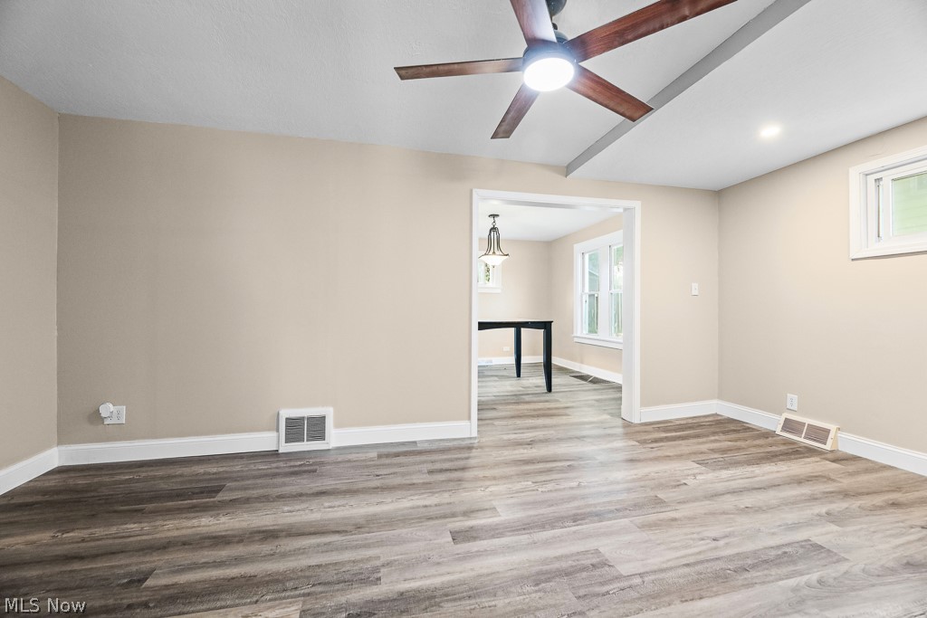 631 W Oregon Avenue Sebring OH 44672
