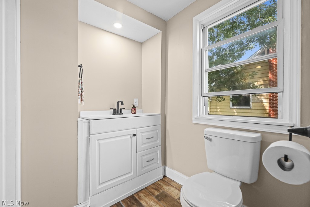 631 W Oregon Avenue Sebring OH 44672