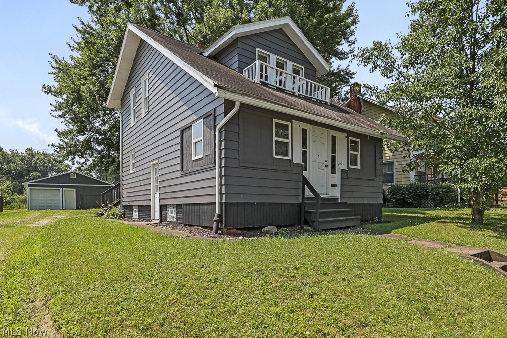 631 W Oregon Avenue Sebring OH 44672