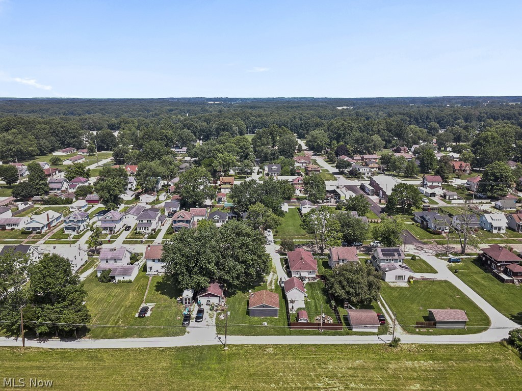 631 W Oregon Avenue Sebring OH 44672