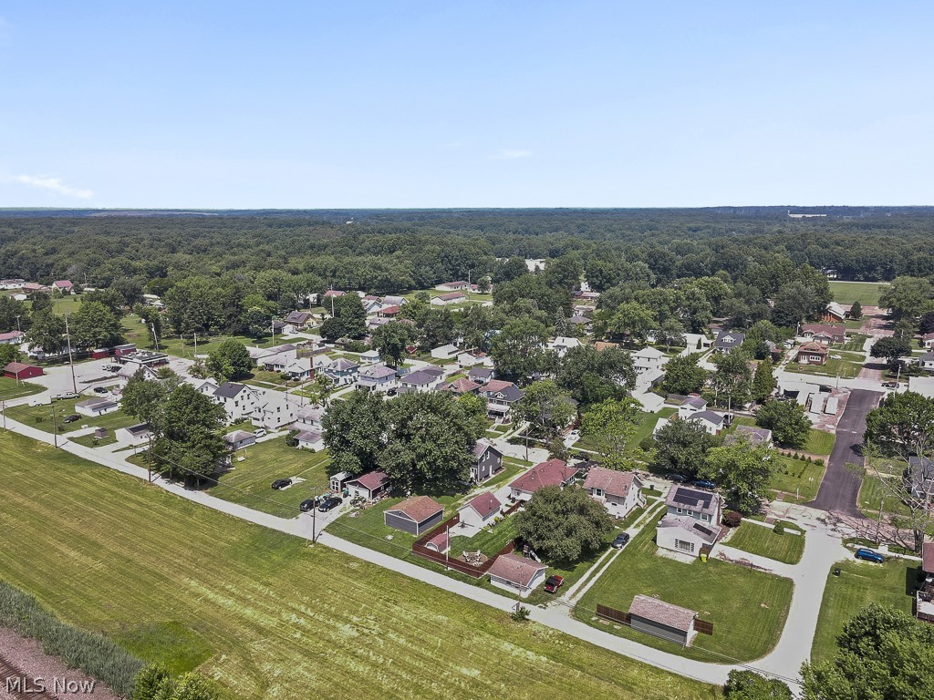 631 W Oregon Avenue Sebring OH 44672
