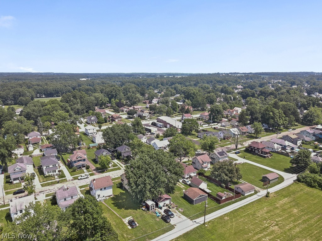 631 W Oregon Avenue Sebring OH 44672