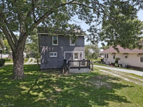 631 W Oregon Avenue Sebring OH 44672