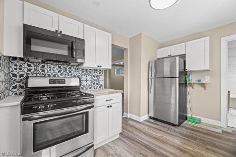 631 W Oregon Avenue Sebring OH 44672