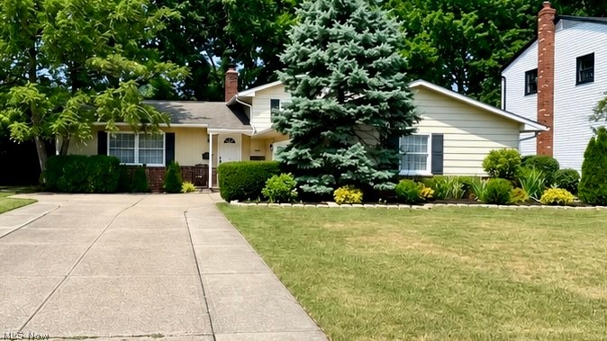 26888 Sweetbriar Drive North Olmsted OH 44070