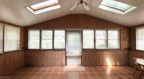26888 Sweetbriar Drive North Olmsted OH 44070