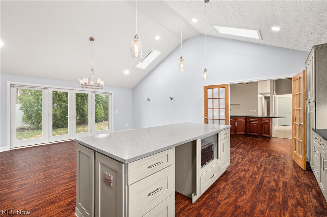 19595 Cross Trail N Strongsville OH 44136