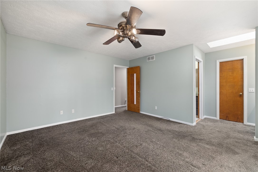 19595 Cross Trail N Strongsville OH 44136