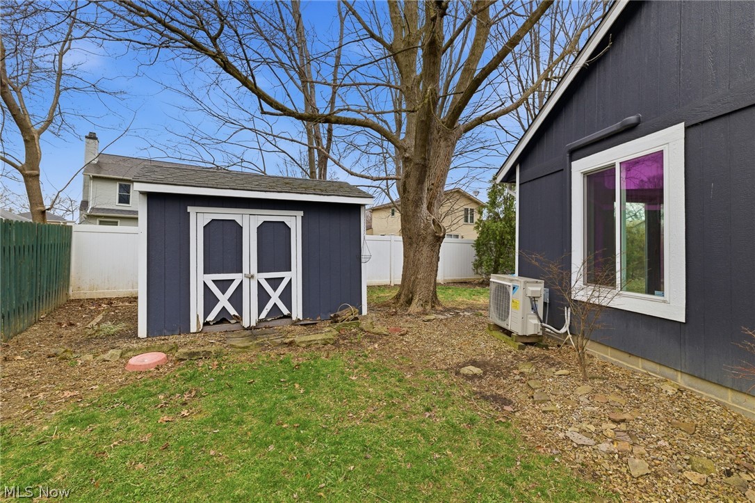19595 Cross Trail N Strongsville OH 44136