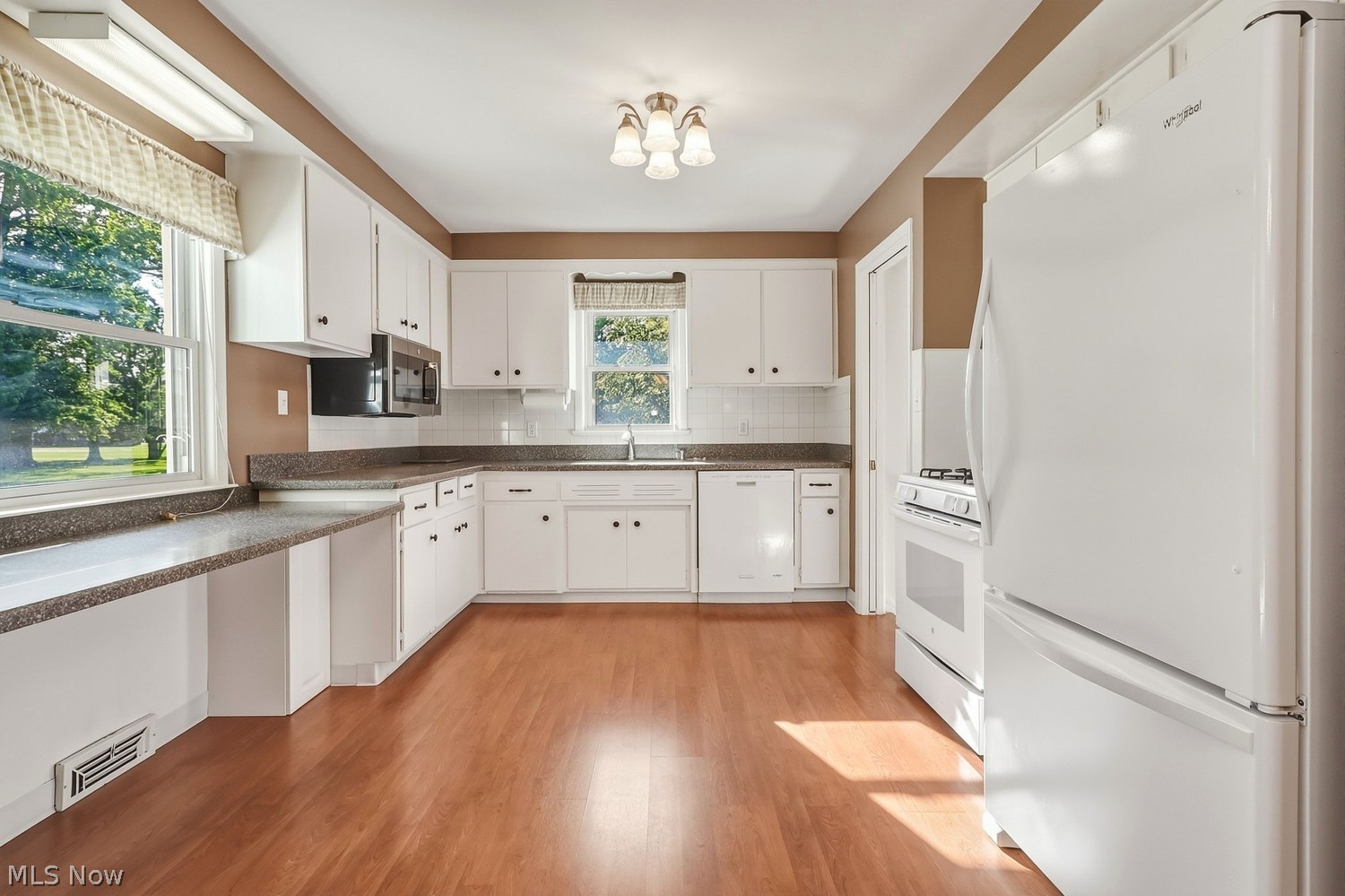 4814 N Sedgewick Road Lyndhurst OH 44124