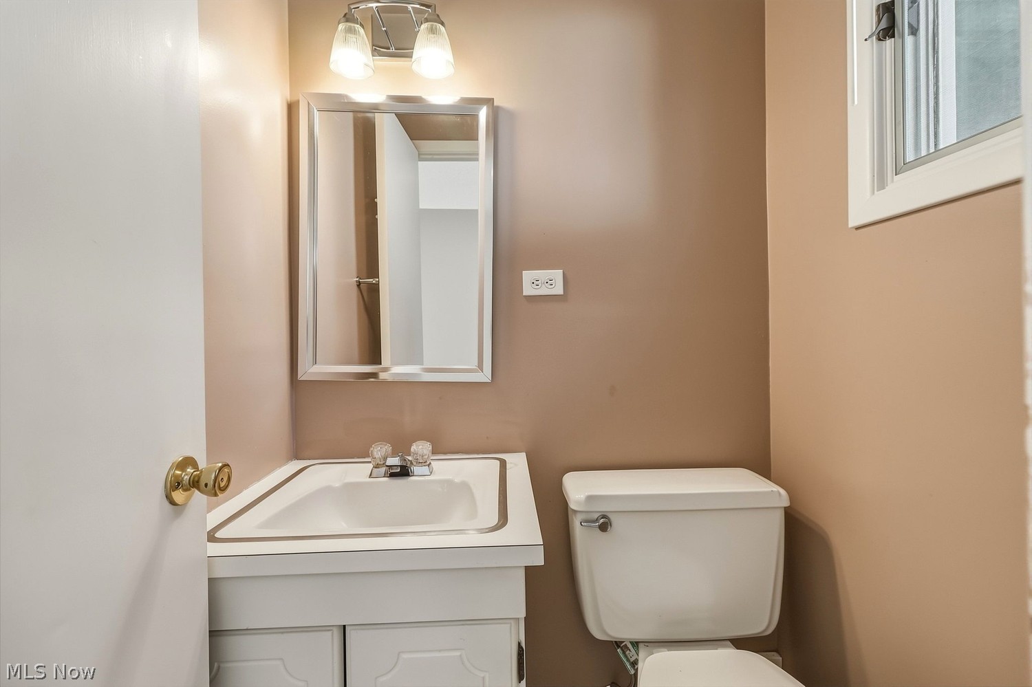 4814 N Sedgewick Road Lyndhurst OH 44124