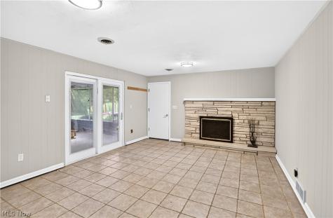 1124 Blueberry Hill Drive Brunswick OH 44212