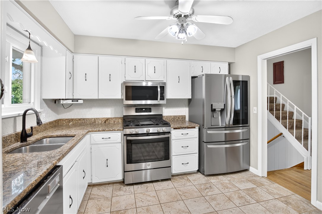 1124 Blueberry Hill Drive Brunswick OH 44212
