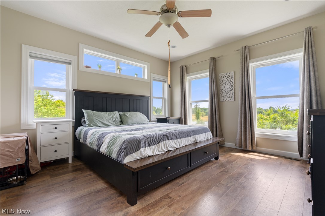 3990 Smith Kramer Street NE Hartville OH 44632