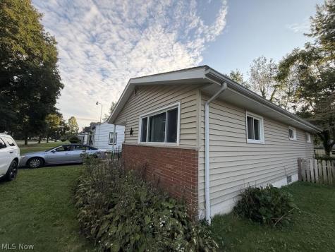 788 Valdes Avenue Akron OH 44320