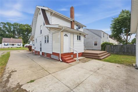 392 Oxford Avenue Akron OH 44310