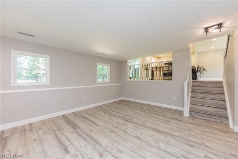 3931 Canterbury Drive Brunswick OH 44212