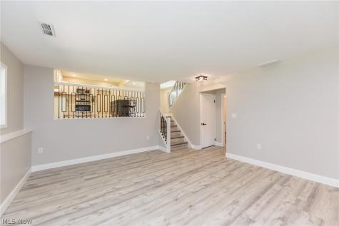 3931 Canterbury Drive Brunswick OH 44212