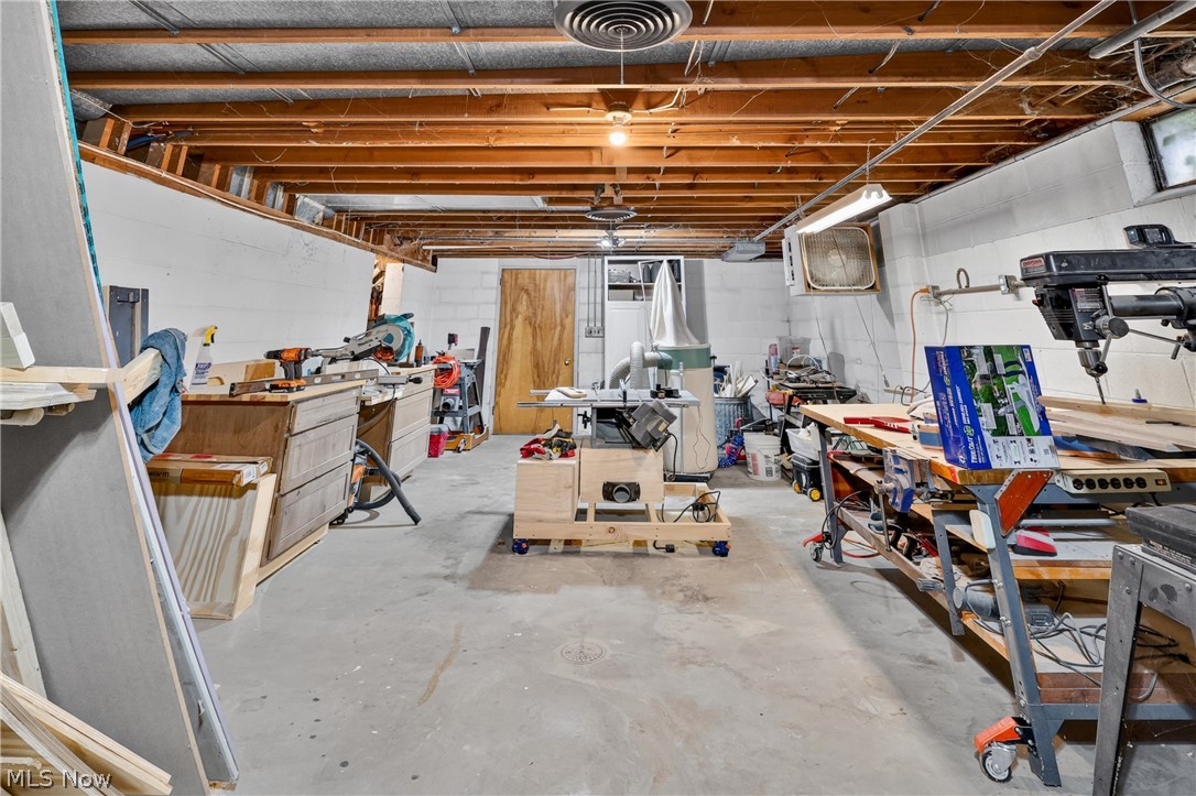 7805 Spring Lake Lane Canfield OH 44406