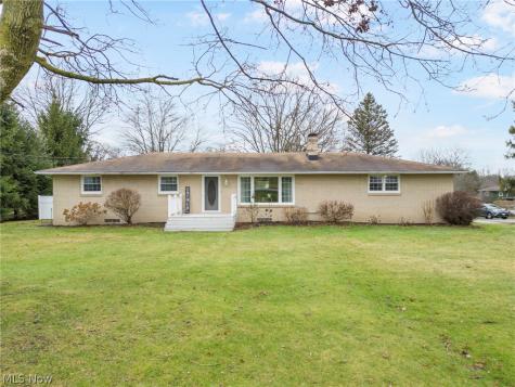 5147 Broadway Avenue NE Louisville OH 44641