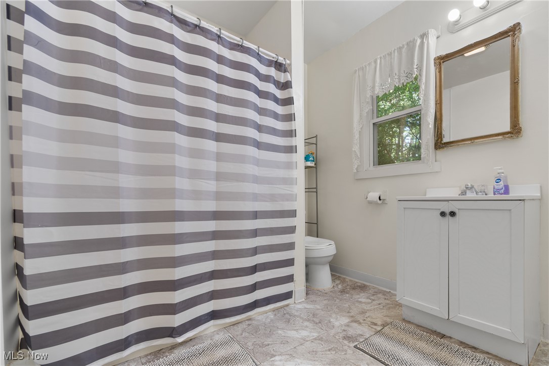 699 Fultz Street Akron OH 44307