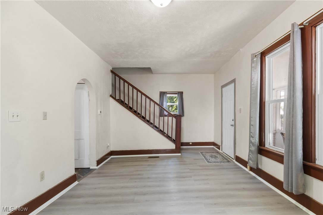 699 Fultz Street Akron OH 44307